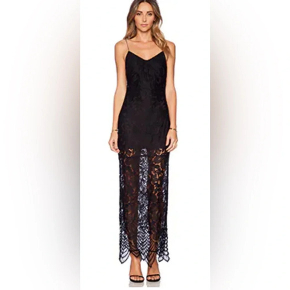 Lovers + Friends Dresses & Skirts - LOVERS + FRIENDS Sz S Reflection Style Lace Overlay Slip Cross Straps Maxi Dress